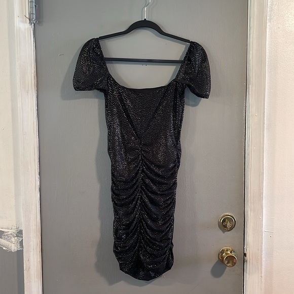 Lucy in the Sky Black Ruched Mini Dress Size L - Picture 6 of 6